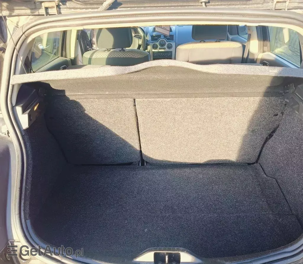 RENAULT Megane 1.6 16V (112 KM)