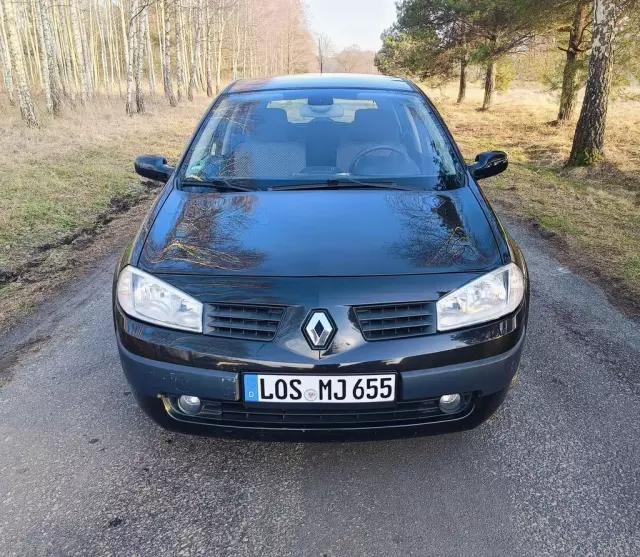 RENAULT Megane 1.6 16V (112 KM)