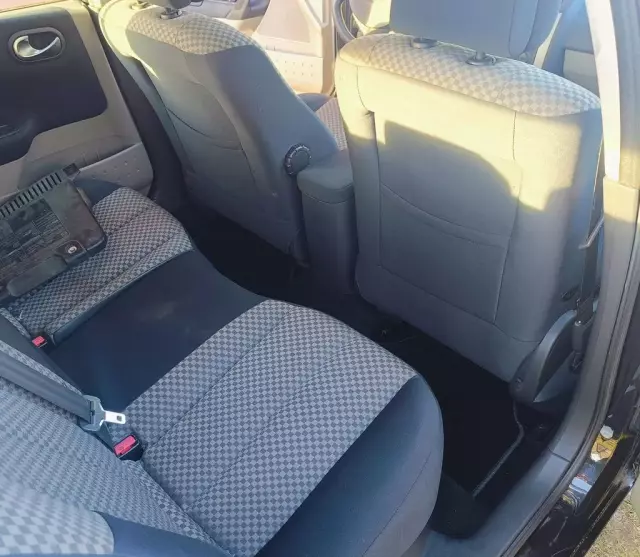 RENAULT Megane 1.6 16V (112 KM)