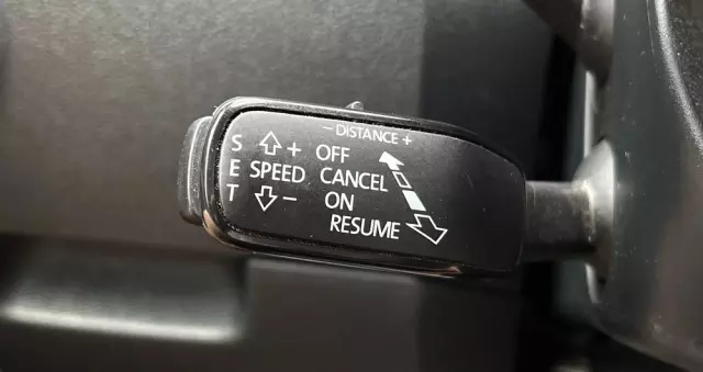 SKODA Octavia Scout 2.0 TDI 4x4 DSG