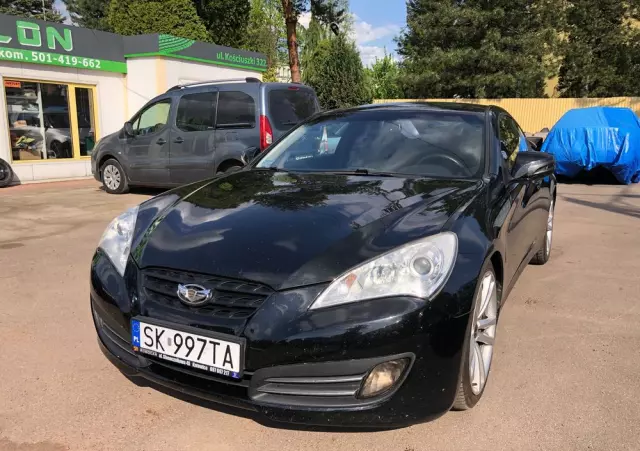 HYUNDAI Genesis Coupe 3.8 V6