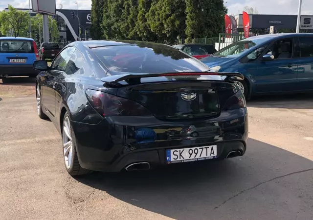 HYUNDAI Genesis Coupe 3.8 V6
