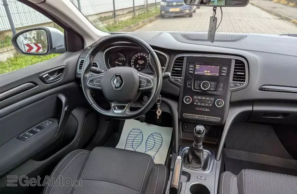RENAULT Megane 