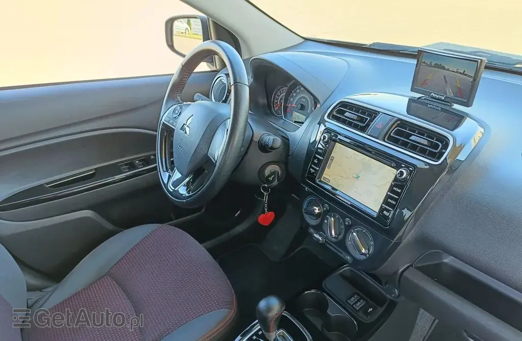 MITSUBISHI Space Star 