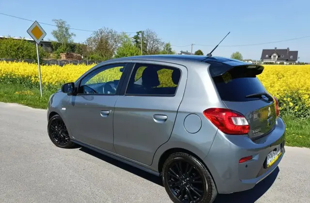 MITSUBISHI Space Star 