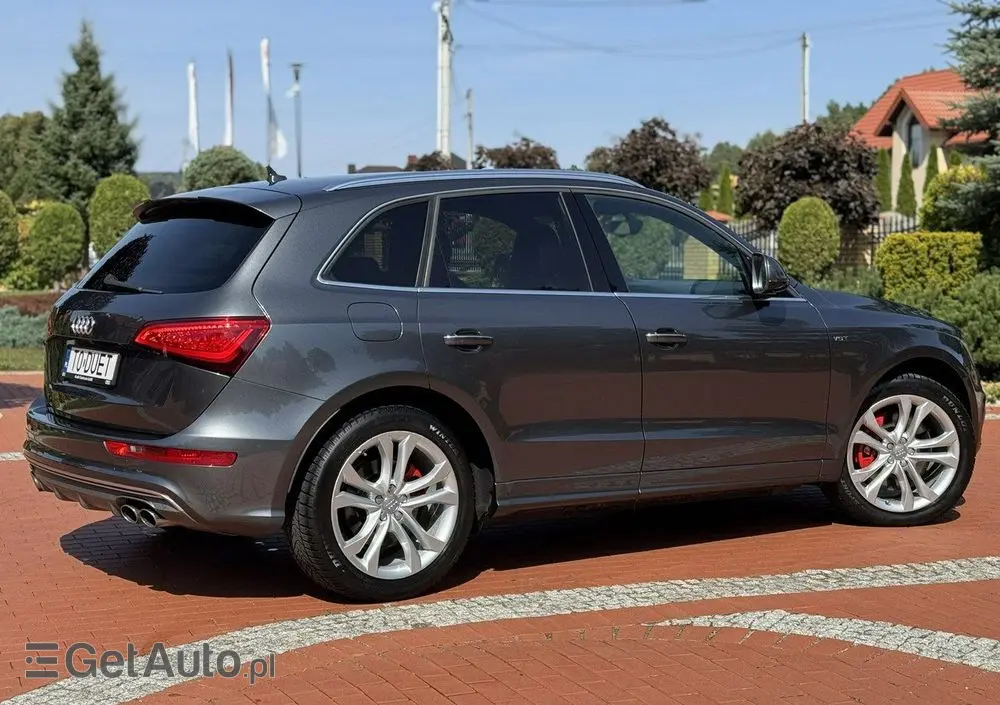AUDI SQ5 