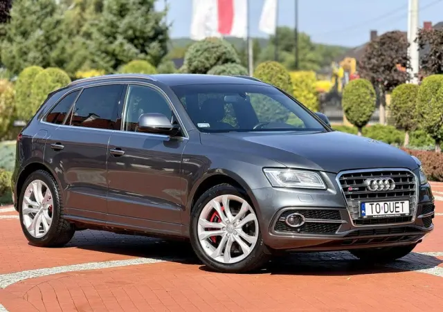 AUDI SQ5 