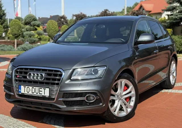 AUDI SQ5 