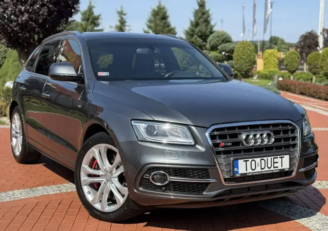 AUDI SQ5 