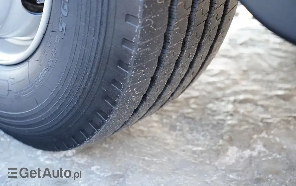 IVECO EUROCARGO 160E25 E6 / FIRANKA - 6 m / SOLÓWKA / WINDA ZAŁADOWCZA / AUTOMAT / 