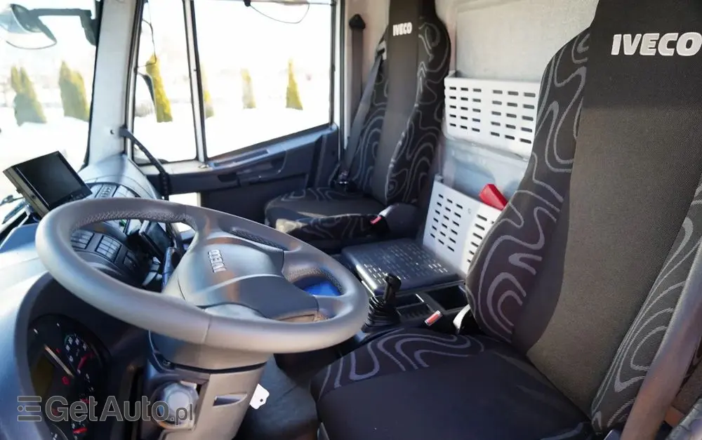 IVECO EUROCARGO 160E25 E6 / FIRANKA - 6 m / SOLÓWKA / WINDA ZAŁADOWCZA / AUTOMAT / 