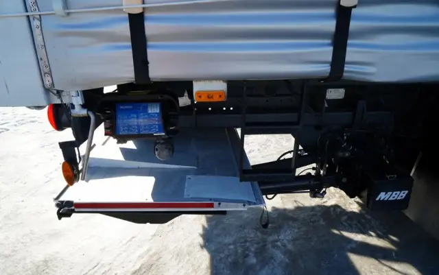 IVECO EUROCARGO 160E25 E6 / FIRANKA - 6 m / SOLÓWKA / WINDA ZAŁADOWCZA / AUTOMAT / 