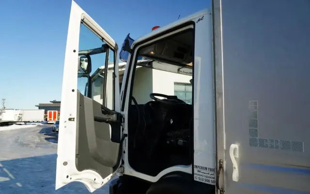 IVECO EUROCARGO 160E25 E6 / FIRANKA - 6 m / SOLÓWKA / WINDA ZAŁADOWCZA / AUTOMAT / 