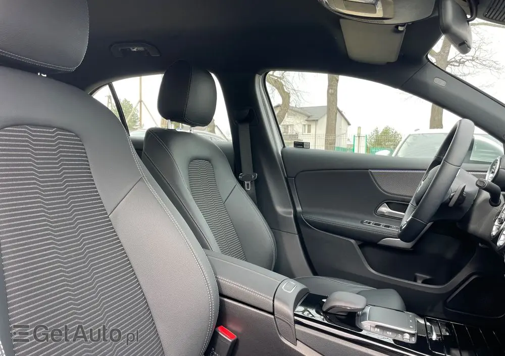 MERCEDES-BENZ Klasa A 200 Progressive 7G-DCT