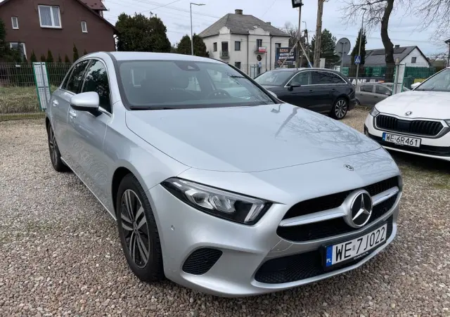 MERCEDES-BENZ Klasa A 200 Progressive 7G-DCT