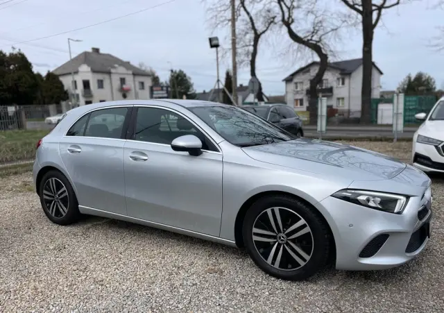 MERCEDES-BENZ Klasa A 200 Progressive 7G-DCT