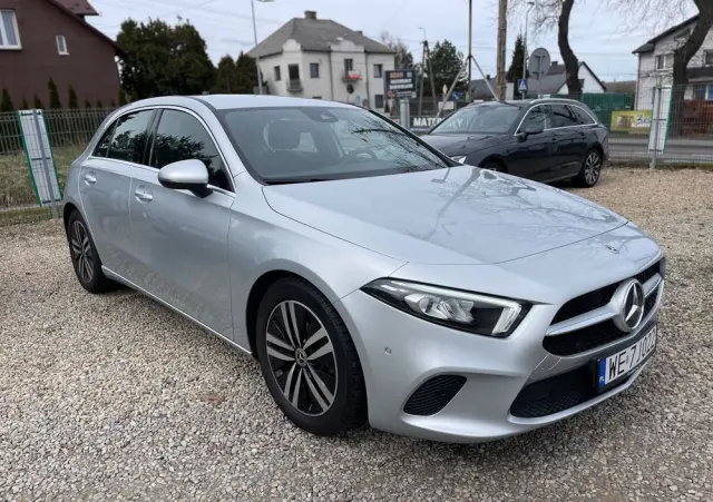 MERCEDES-BENZ Klasa A 200 Progressive 7G-DCT