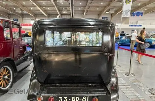 PEUGEOT 301 