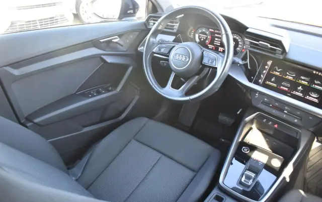 AUDI A3 Sportback 30 TDI S tronic