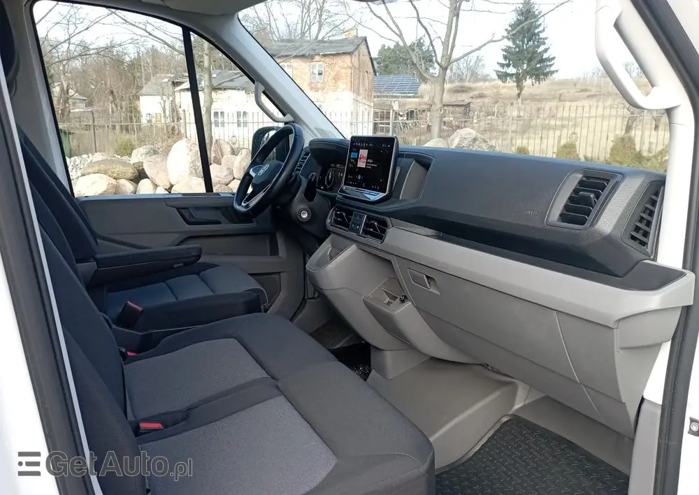 VOLKSWAGEN Crafter 