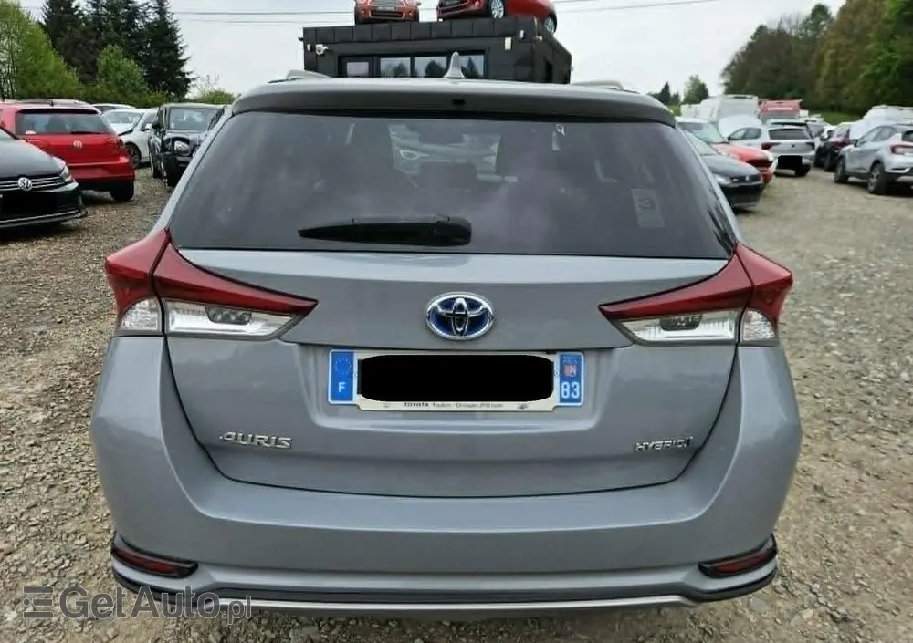 TOYOTA Auris 