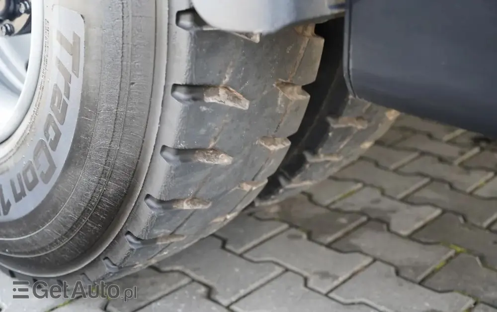 MAN TGS 33.360 / 6x4 / WYWROTKA TYLNOZSYPOWA 5,8 M + HDS HIAB XS 122 / STEROWANIE RADIOWE / HDS ZA KABINĄ / EURO 5 / MANUAL 