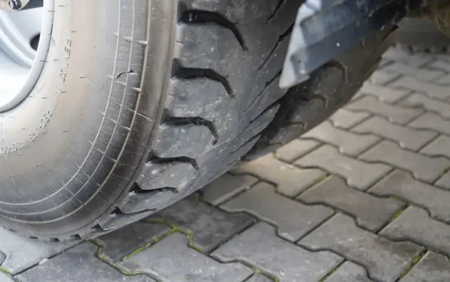 MAN TGS 33.360 / 6x4 / WYWROTKA TYLNOZSYPOWA 5,8 M + HDS HIAB XS 122 / STEROWANIE RADIOWE / HDS ZA KABINĄ / EURO 5 / MANUAL 