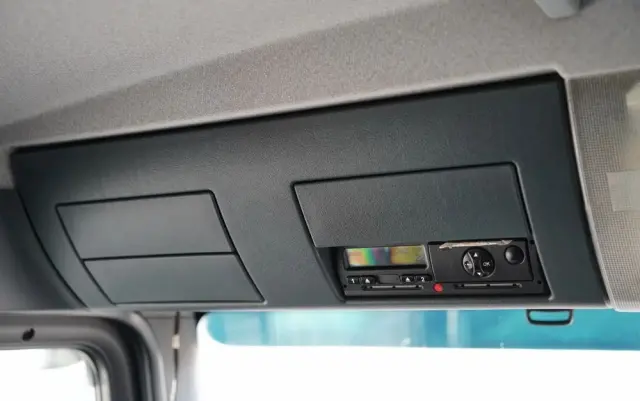 MAN TGS 33.360 / 6x4 / WYWROTKA TYLNOZSYPOWA 5,8 M + HDS HIAB XS 122 / STEROWANIE RADIOWE / HDS ZA KABINĄ / EURO 5 / MANUAL 