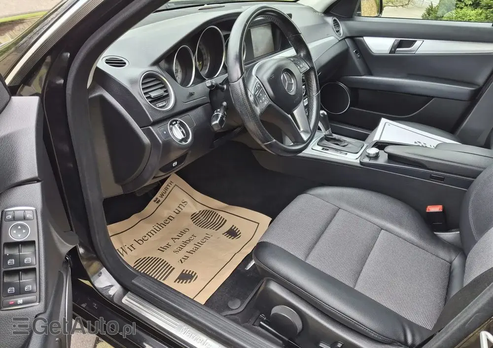 MERCEDES-BENZ Klasa C 180 BlueEFFICIENCY 7G-TRONIC Avantgarde
