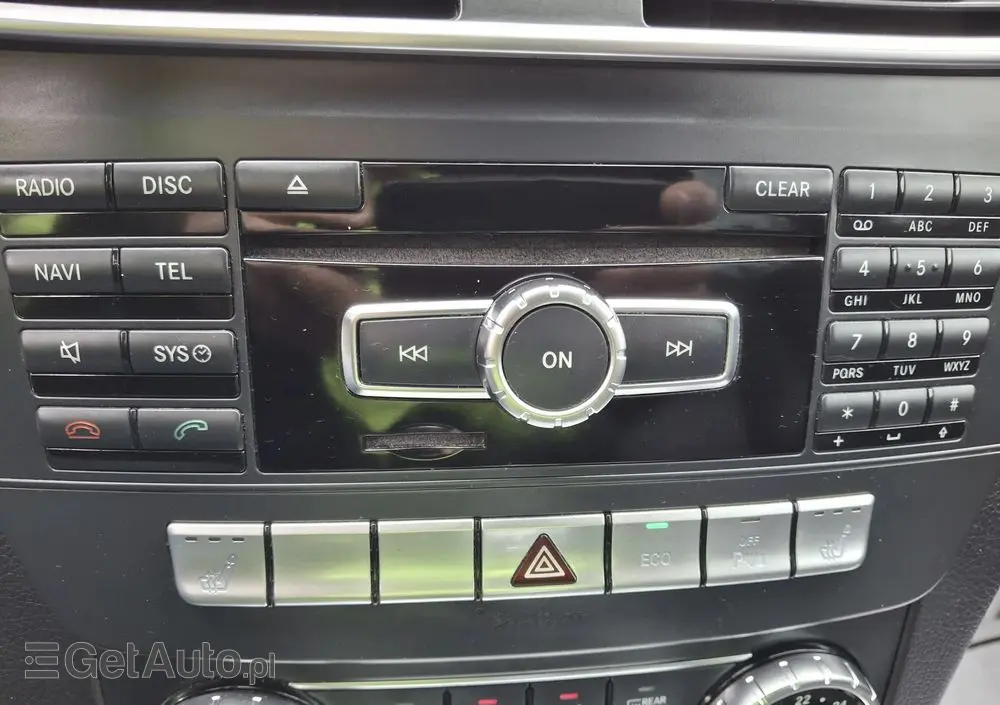 MERCEDES-BENZ Klasa C 180 BlueEFFICIENCY 7G-TRONIC Avantgarde