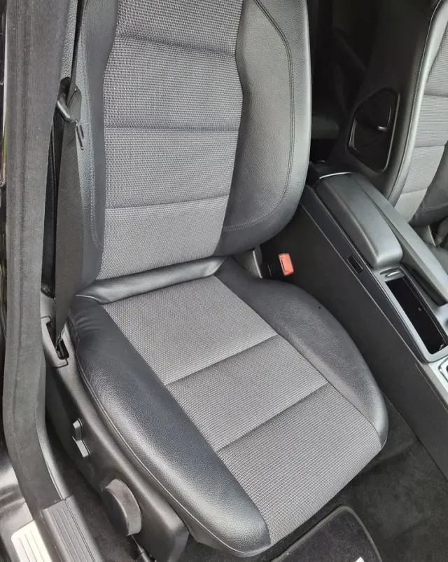 MERCEDES-BENZ Klasa C 180 BlueEFFICIENCY 7G-TRONIC Avantgarde