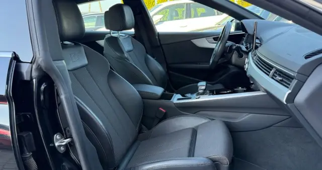 AUDI A5 Sportback 35 TFSI S tronic S line business