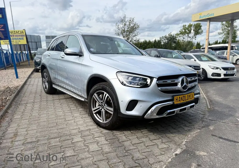 MERCEDES-BENZ GLC 300 de 4-Matic