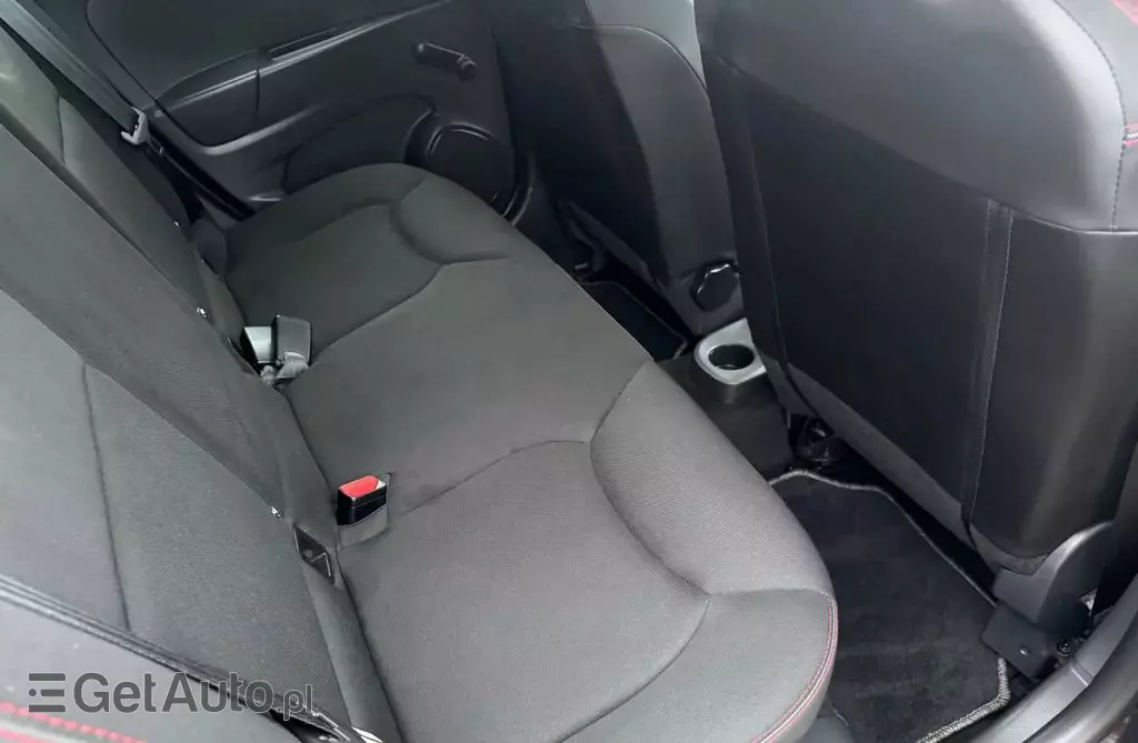 RENAULT Clio 1.2 16V (75 KM)