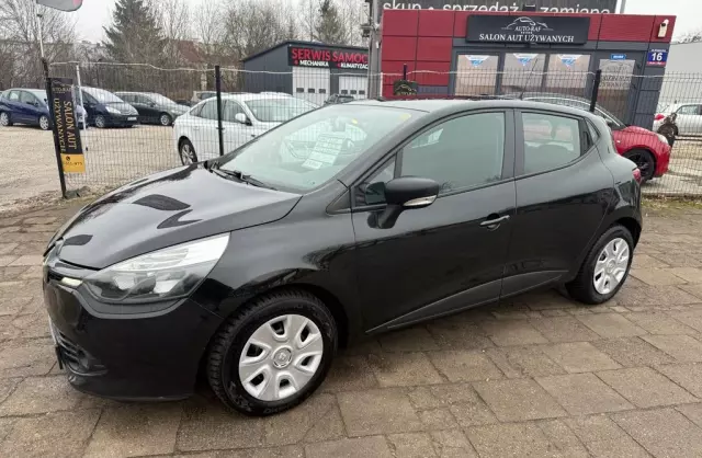 RENAULT Clio 1.2 16V (75 KM)