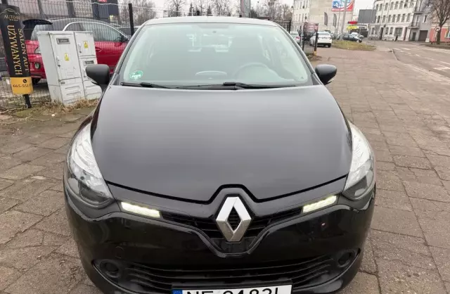 RENAULT Clio 1.2 16V (75 KM)