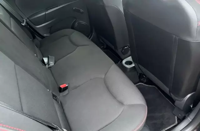 RENAULT Clio 1.2 16V (75 KM)