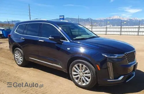 CADILLAC XT6 