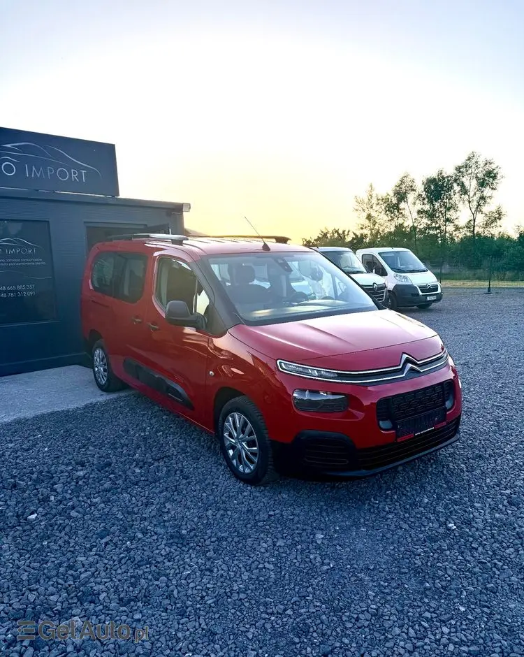 CITROËN Berlingo XL 7-Sitzer PureTech 110 FEEL