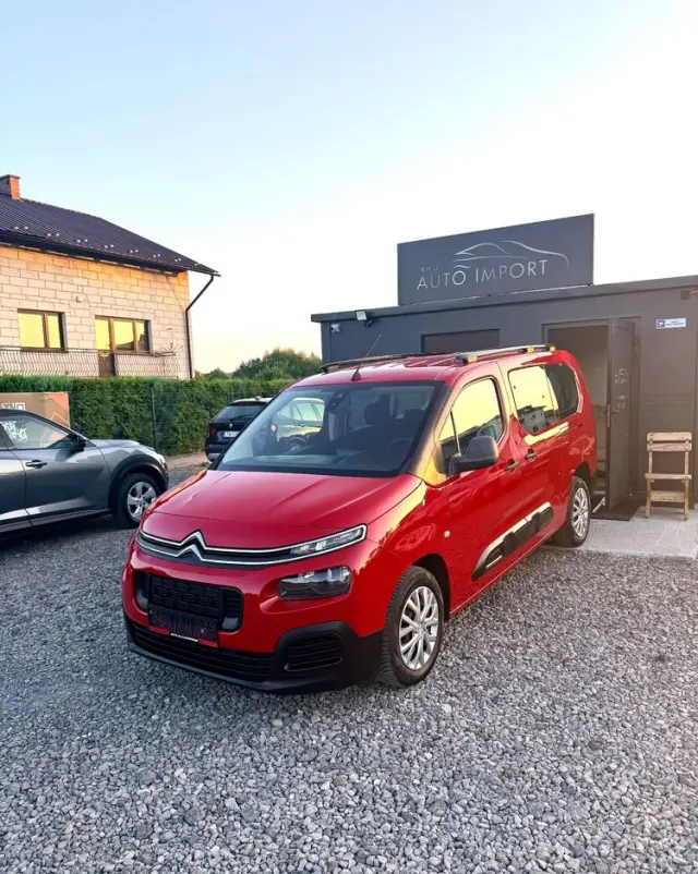 CITROËN Berlingo XL 7-Sitzer PureTech 110 FEEL