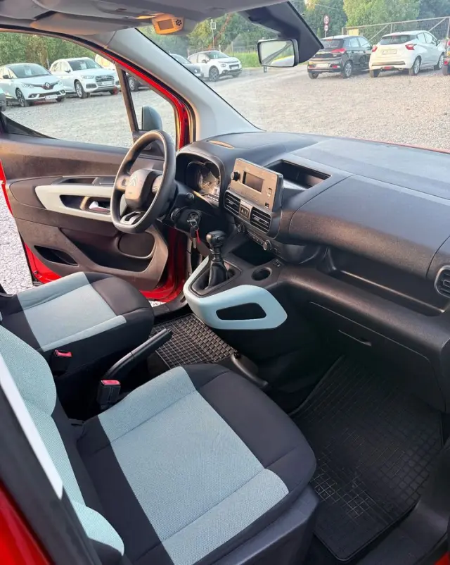 CITROËN Berlingo XL 7-Sitzer PureTech 110 FEEL