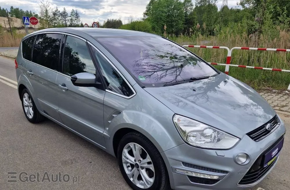 FORD S-Max 2.0 TDCi DPF Titanium