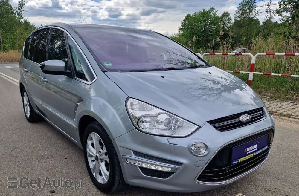 FORD S-Max 2.0 TDCi DPF Titanium
