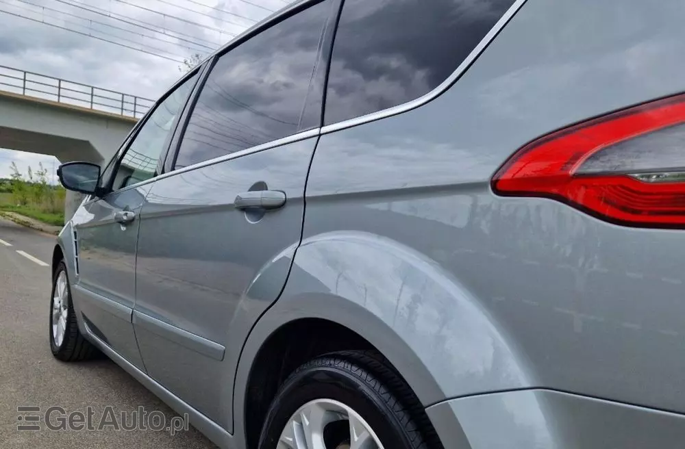 FORD S-Max 2.0 TDCi DPF Titanium