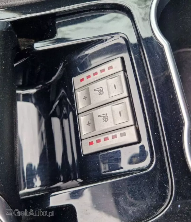 FORD S-Max 2.0 TDCi DPF Titanium