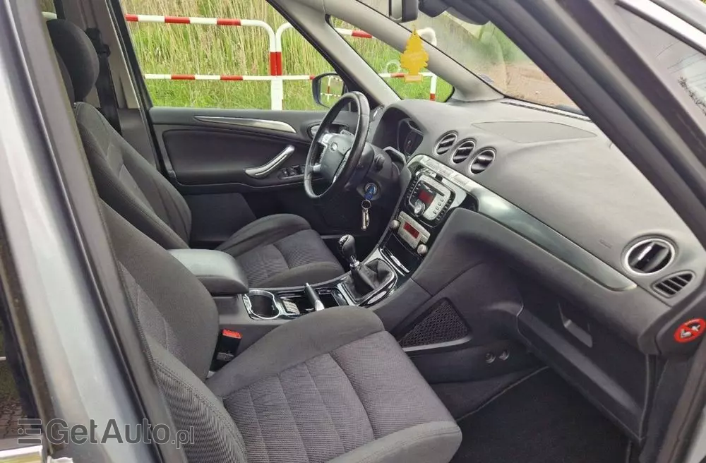 FORD S-Max 2.0 TDCi DPF Titanium