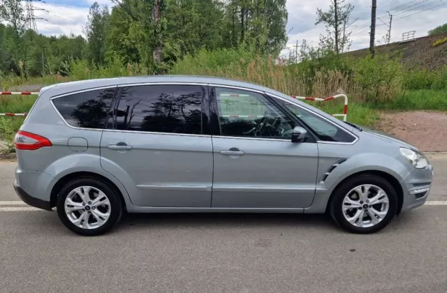 FORD S-Max 2.0 TDCi DPF Titanium