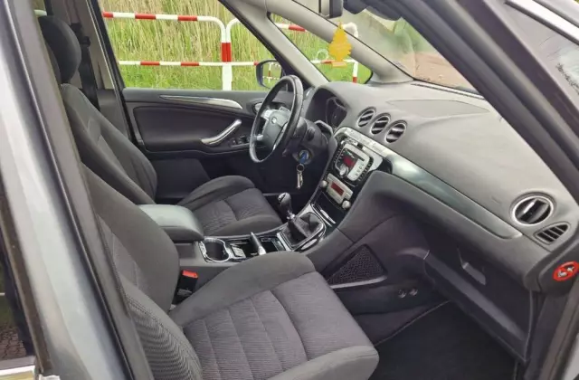 FORD S-Max 2.0 TDCi DPF Titanium