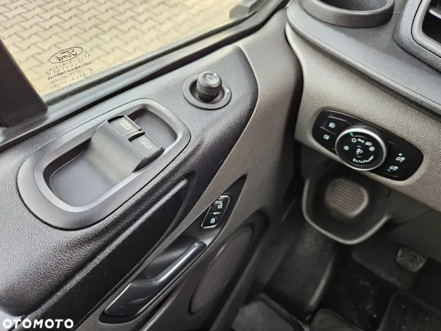 FORD Transit L2 Tourneo Active