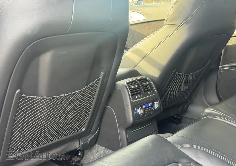 AUDI A6 Avant 3.0 TDI Quattro S tronic